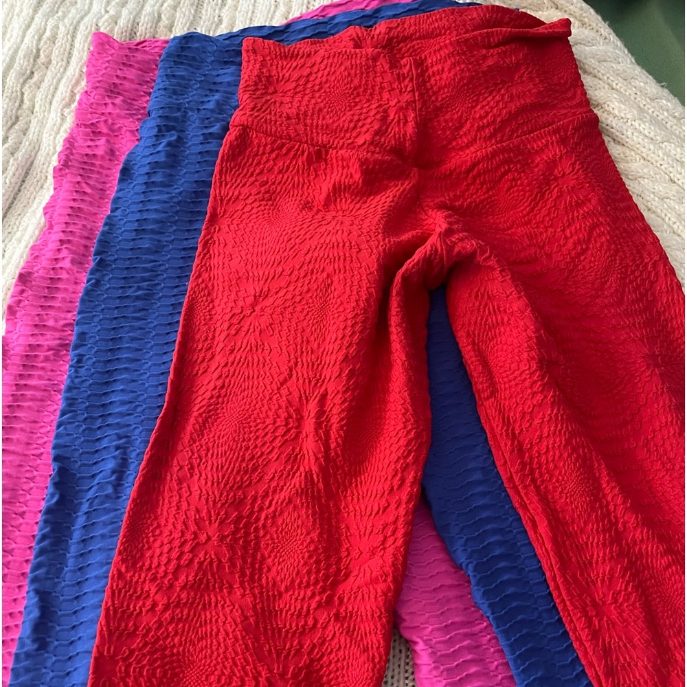 3 pairs of great textured leggings
